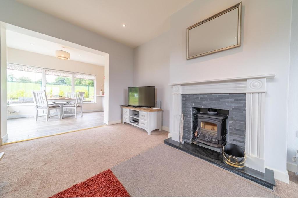 2 Bed Waterfront Property - Close To Courtmacsherry คอร์ก ภายนอก รูปภาพ