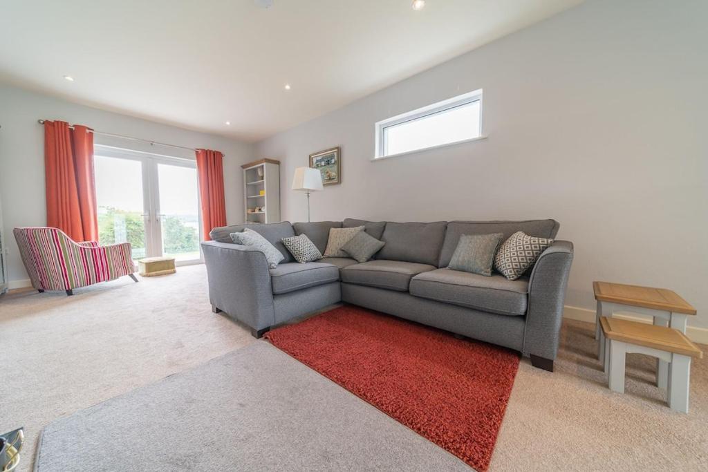 2 Bed Waterfront Property - Close To Courtmacsherry คอร์ก ภายนอก รูปภาพ